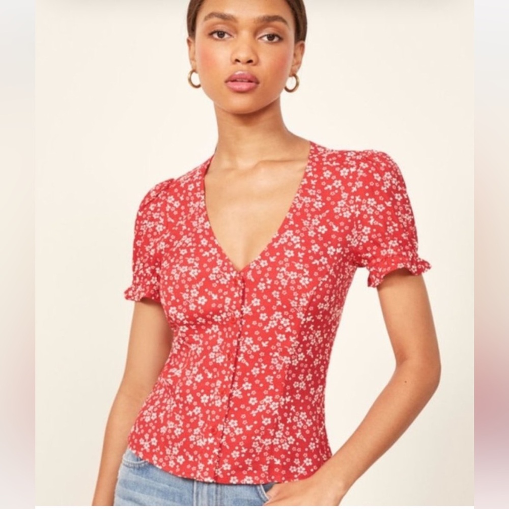 Reformation Allegra Floral Print Blouse Top Size M Red/White Flutter Sleeves